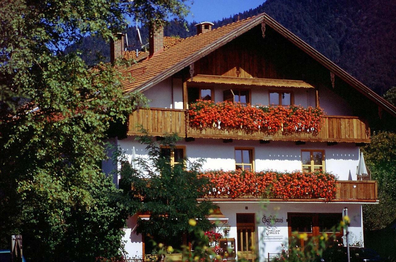Gaestehaus Faller Apartment Ленгрис Екстериор снимка
