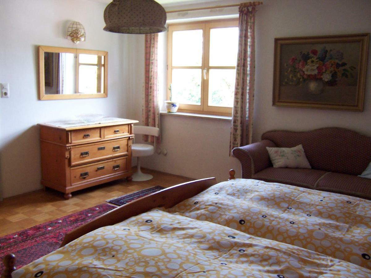 Gaestehaus Faller Apartment Ленгрис Екстериор снимка