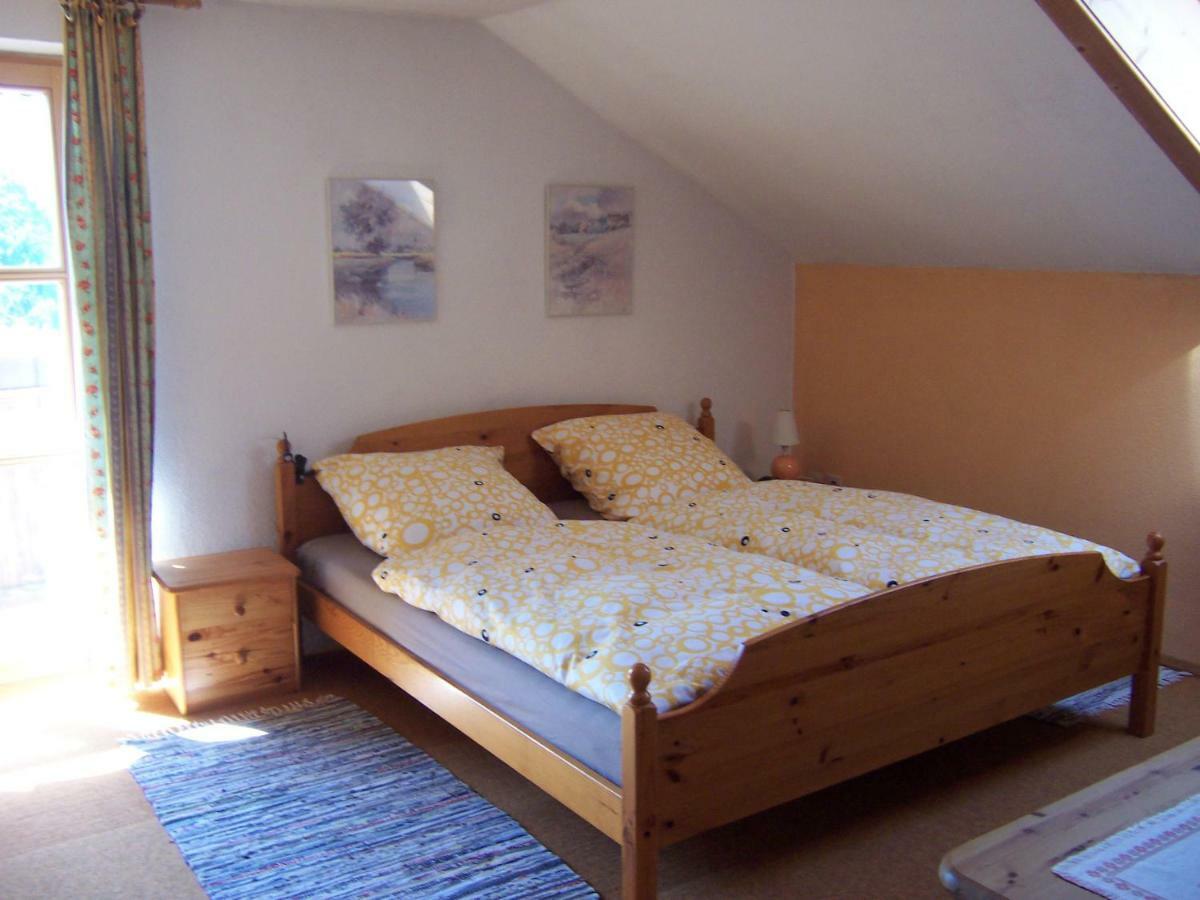 Gaestehaus Faller Apartment Ленгрис Екстериор снимка